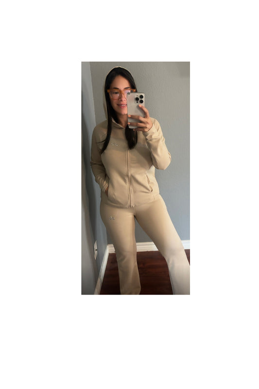 Set Crema with Hoodie
